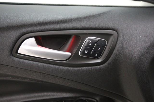 Used Ford Escape Titanium 4WD w/ Navi & rearCam 2016 | Car Revolution. Maple Shade, New Jersey Used Ford Escape Titanium 4WD w/ Navi & rearCam 2016 | Car Revolution. Maple Shade, New Jersey