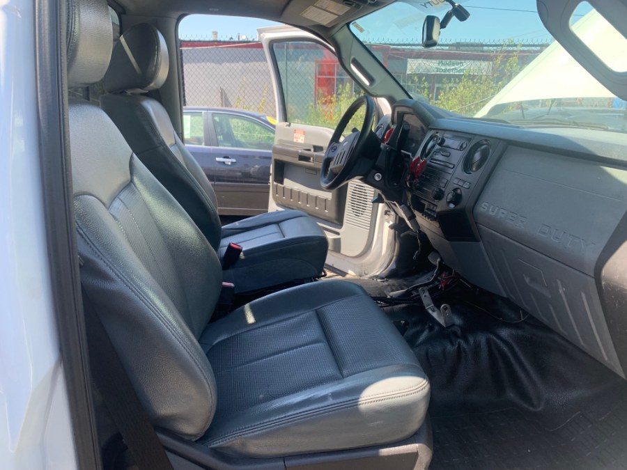 2014 Ford Super Duty F-550 DRW 4WD Reg Cab 201" WB 120" CA XLT, available for sale in Jersey City, New Jersey | Car Valley Group. Jersey City, New Jersey 2014 Ford Super Duty F-550 DRW 4WD Reg Cab 201" WB 120" CA XLT, available for sale in Jersey City, New Jersey | Car Valley Group. Jersey City, New Jersey