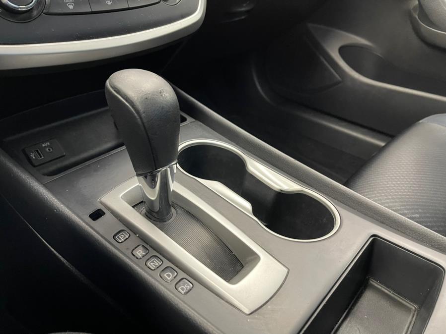 2017 Nissan Altima 2017.5 2.5 SR Sedan, available for sale in Inwood, New York | 5 Towns Drive. Inwood, New York 2017 Nissan Altima 2017.5 2.5 SR Sedan, available for sale in Inwood, New York | 5 Towns Drive. Inwood, New York