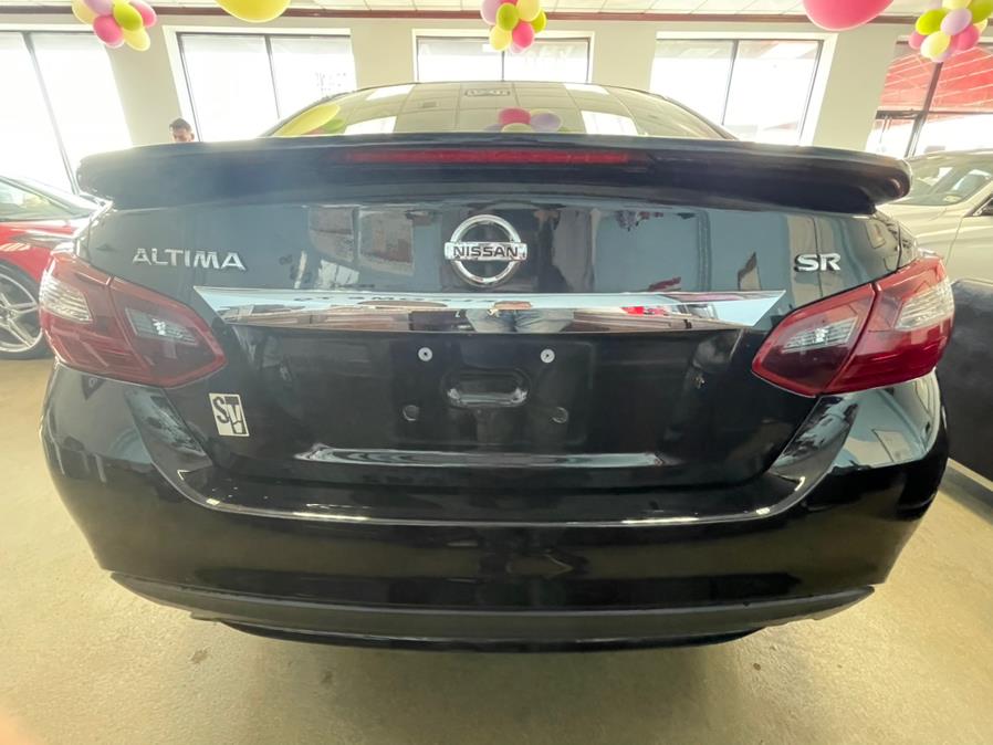 2017 Nissan Altima 2017.5 2.5 SR Sedan, available for sale in Inwood, New York | 5 Towns Drive. Inwood, New York 2017 Nissan Altima 2017.5 2.5 SR Sedan, available for sale in Inwood, New York | 5 Towns Drive. Inwood, New York
