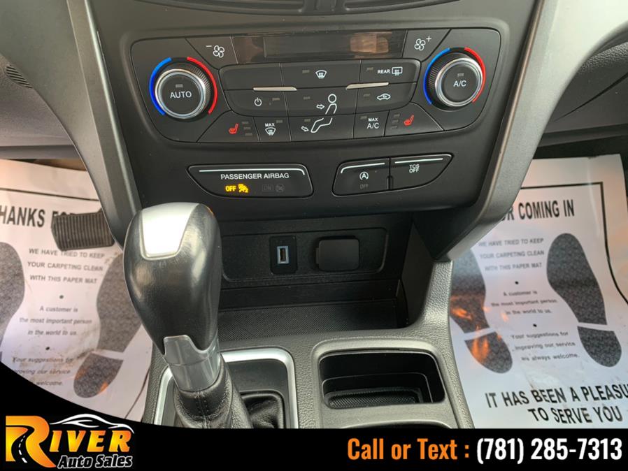 2017 Ford Escape SE 4WD, available for sale in Malden, Massachusetts | River Auto Sales. Malden, Massachusetts 2017 Ford Escape SE 4WD, available for sale in Malden, Massachusetts | River Auto Sales. Malden, Massachusetts