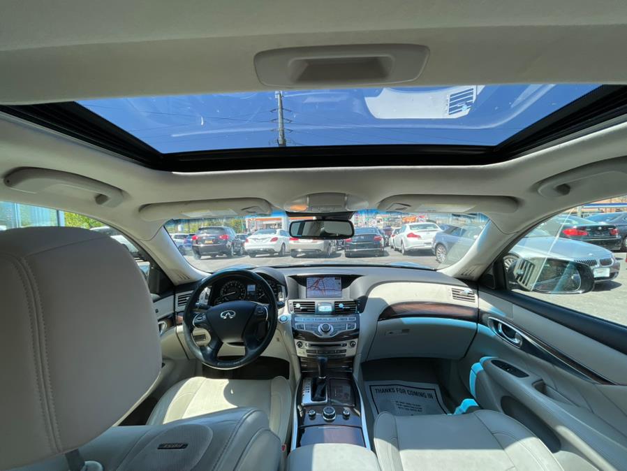 Used INFINITI Q70L . CLEAN CARFAX! 2016 | Sunrise of Elmont. Elmont, New York Used INFINITI Q70L . CLEAN CARFAX! 2016 | Sunrise of Elmont. Elmont, New York