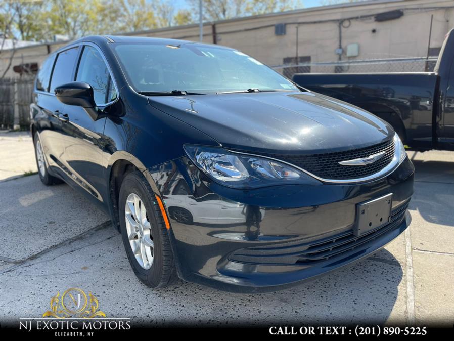 Used Chrysler Pacifica Touring FWD 2019 | NJ Exotic Motors. Elizabeth, New Jersey