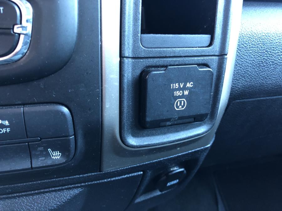 2014 Ram 2500 4WD Crew Cab Big Horn, available for sale in Waterbury, Connecticut | National Auto Brokers, Inc.. Waterbury, Connecticut 2014 Ram 2500 4WD Crew Cab Big Horn, available for sale in Waterbury, Connecticut | National Auto Brokers, Inc.. Waterbury, Connecticut
