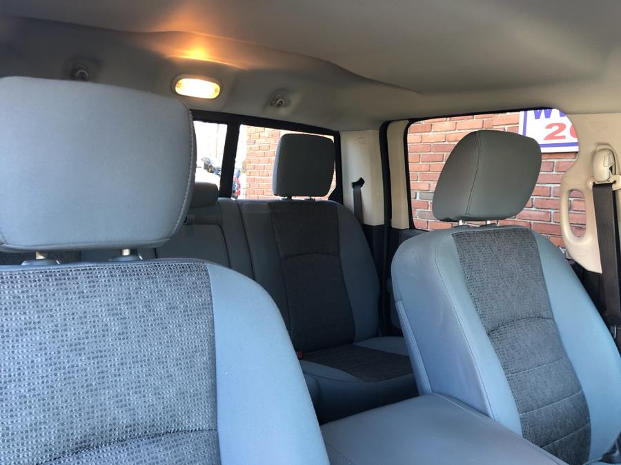 2014 Ram 2500 4WD Crew Cab Big Horn, available for sale in Waterbury, Connecticut | National Auto Brokers, Inc.. Waterbury, Connecticut 2014 Ram 2500 4WD Crew Cab Big Horn, available for sale in Waterbury, Connecticut | National Auto Brokers, Inc.. Waterbury, Connecticut