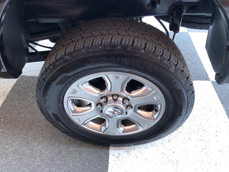 2014 Ram 2500 4WD Crew Cab Big Horn, available for sale in Waterbury, Connecticut | National Auto Brokers, Inc.. Waterbury, Connecticut 2014 Ram 2500 4WD Crew Cab Big Horn, available for sale in Waterbury, Connecticut | National Auto Brokers, Inc.. Waterbury, Connecticut