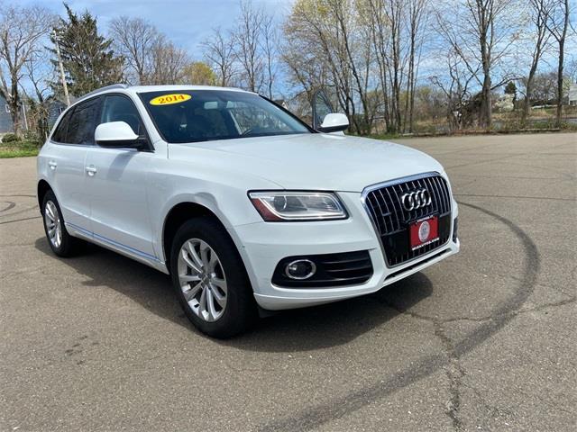 2014 Audi Q5 2.0T Premium, available for sale in Stratford, Connecticut | Wiz Leasing Inc. Stratford, Connecticut