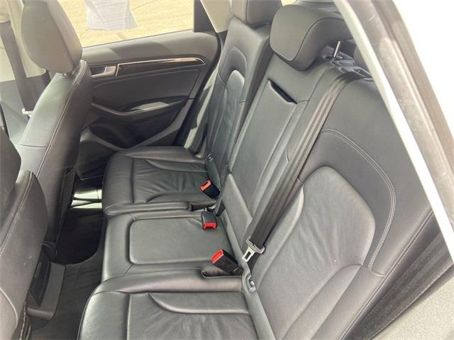 2014 Audi Q5 2.0T Premium, available for sale in Stratford, Connecticut | Wiz Leasing Inc. Stratford, Connecticut 2014 Audi Q5 2.0T Premium, available for sale in Stratford, Connecticut | Wiz Leasing Inc. Stratford, Connecticut