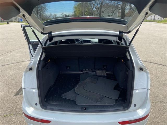 2014 Audi Q5 2.0T Premium, available for sale in Stratford, Connecticut | Wiz Leasing Inc. Stratford, Connecticut 2014 Audi Q5 2.0T Premium, available for sale in Stratford, Connecticut | Wiz Leasing Inc. Stratford, Connecticut