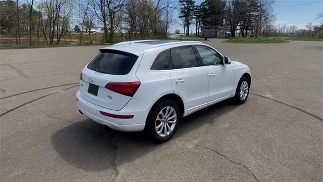 2014 Audi Q5 2.0T Premium, available for sale in Stratford, Connecticut | Wiz Leasing Inc. Stratford, Connecticut 2014 Audi Q5 2.0T Premium, available for sale in Stratford, Connecticut | Wiz Leasing Inc. Stratford, Connecticut
