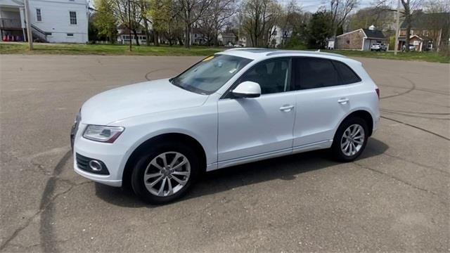 2014 Audi Q5 2.0T Premium, available for sale in Stratford, Connecticut | Wiz Leasing Inc. Stratford, Connecticut 2014 Audi Q5 2.0T Premium, available for sale in Stratford, Connecticut | Wiz Leasing Inc. Stratford, Connecticut