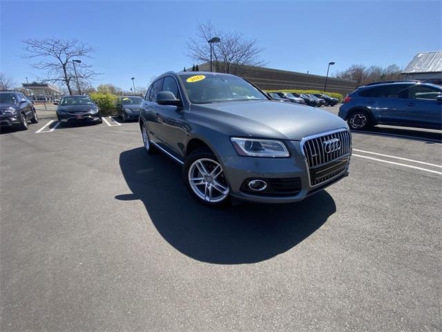 2013 Audi Q5 2.0T Premium Plus, available for sale in Stratford, Connecticut | Wiz Leasing Inc. Stratford, Connecticut