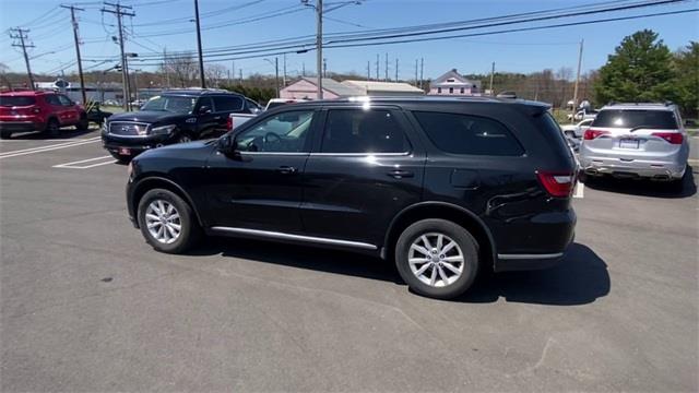 Used Dodge Durango SXT 2014 | Wiz Leasing Inc. Stratford, Connecticut Used Dodge Durango SXT 2014 | Wiz Leasing Inc. Stratford, Connecticut