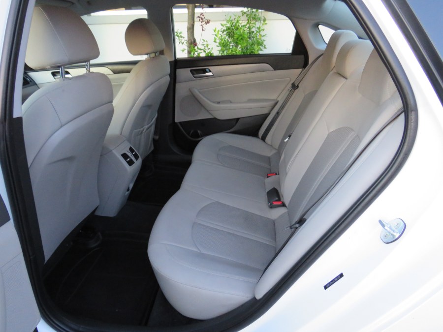 Used Hyundai Sonata SEL 2.4L 2019 | Road Masters II INC. Middle Village, New York Used Hyundai Sonata SEL 2.4L 2019 | Road Masters II INC. Middle Village, New York