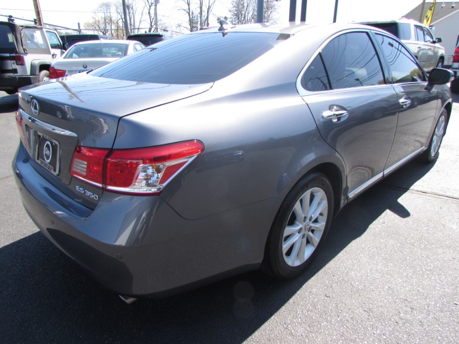 Used Lexus ES 350 4dr Sdn 2012 | Chip's Auto Sales Inc. Milford, Connecticut Used Lexus ES 350 4dr Sdn 2012 | Chip's Auto Sales Inc. Milford, Connecticut
