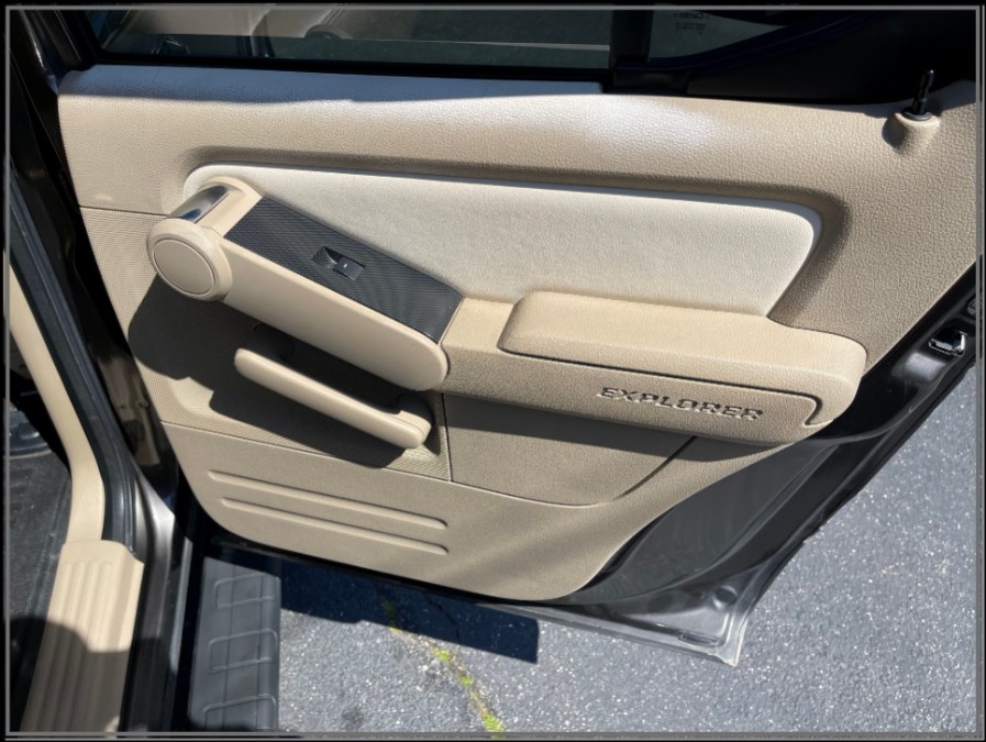 Used Ford Explorer Sport Trac 4WD 4dr V8 Limited 2007 | My Auto Inc.. Huntington Station, New York Used Ford Explorer Sport Trac 4WD 4dr V8 Limited 2007 | My Auto Inc.. Huntington Station, New York