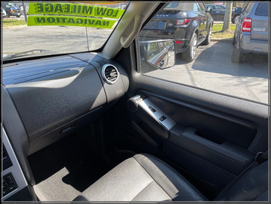 2007 Mercury Mountaineer AWD 4dr V6 Premier, available for sale in Huntington Station, New York | My Auto Inc.. Huntington Station, New York 2007 Mercury Mountaineer AWD 4dr V6 Premier, available for sale in Huntington Station, New York | My Auto Inc.. Huntington Station, New York