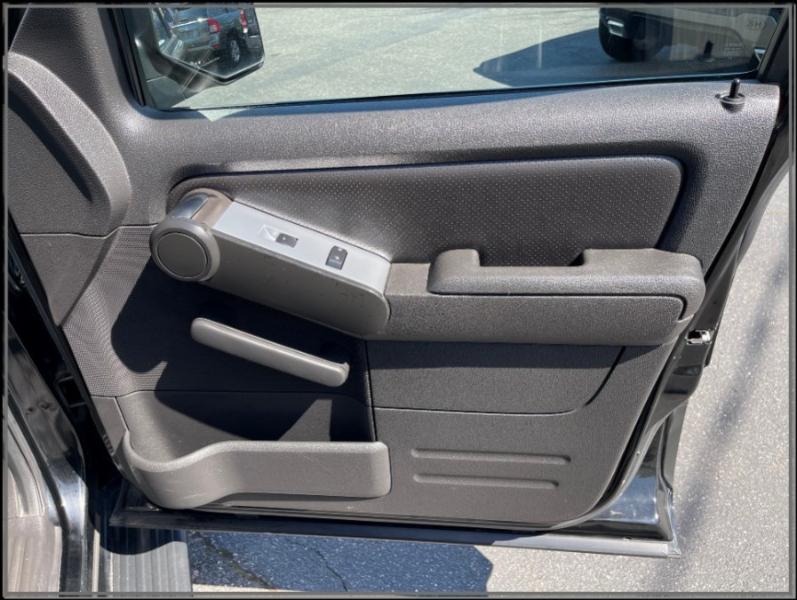 2007 Mercury Mountaineer AWD 4dr V6 Premier, available for sale in Huntington Station, New York | My Auto Inc.. Huntington Station, New York 2007 Mercury Mountaineer AWD 4dr V6 Premier, available for sale in Huntington Station, New York | My Auto Inc.. Huntington Station, New York