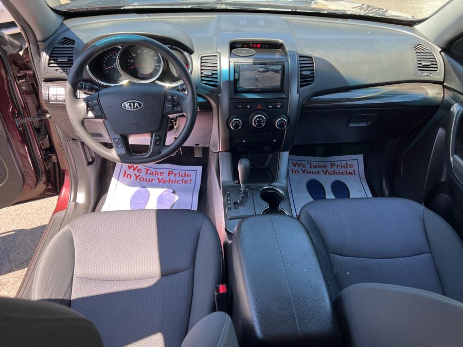 Used Kia Sorento AWD 4dr I4-GDI LX 2013 | Absolute Motors Inc. Springfield, Massachusetts