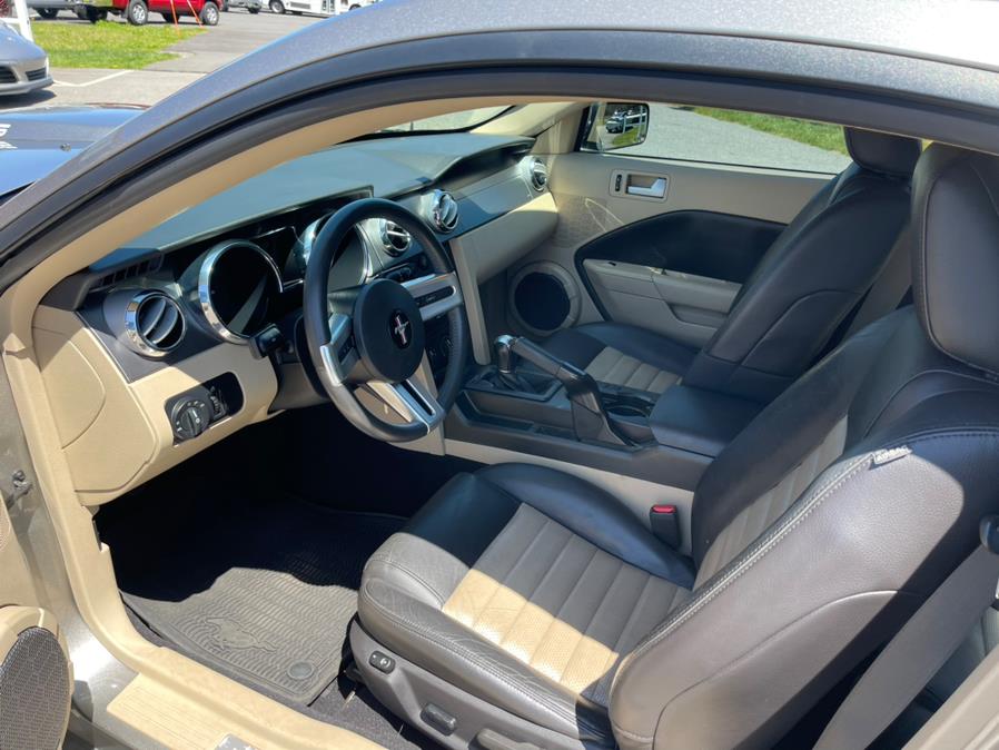Used Ford Mustang 2dr Cpe GT Premium 2009 | Mike And Tony Auto Sales, Inc. South Windsor, Connecticut Used Ford Mustang 2dr Cpe GT Premium 2009 | Mike And Tony Auto Sales, Inc. South Windsor, Connecticut