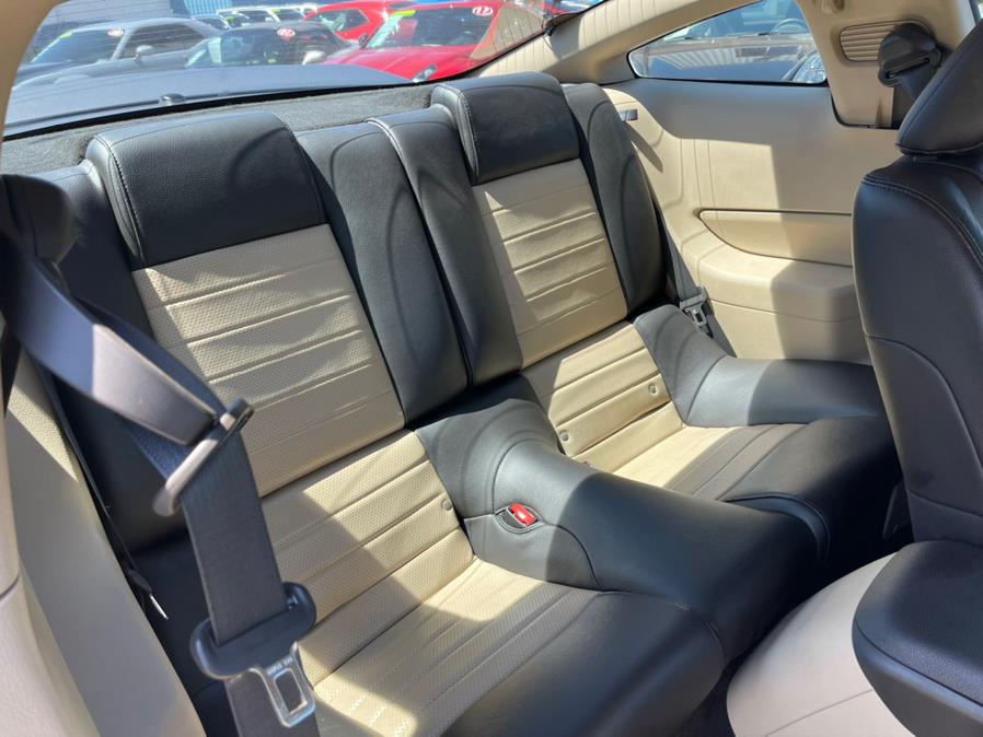 Used Ford Mustang 2dr Cpe GT Premium 2009 | Mike And Tony Auto Sales, Inc. South Windsor, Connecticut Used Ford Mustang 2dr Cpe GT Premium 2009 | Mike And Tony Auto Sales, Inc. South Windsor, Connecticut
