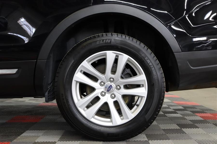 2019 Ford Explorer XLT, available for sale in Paterson, New Jersey | Fast Track Motors. Paterson, New Jersey 2019 Ford Explorer XLT, available for sale in Paterson, New Jersey | Fast Track Motors. Paterson, New Jersey