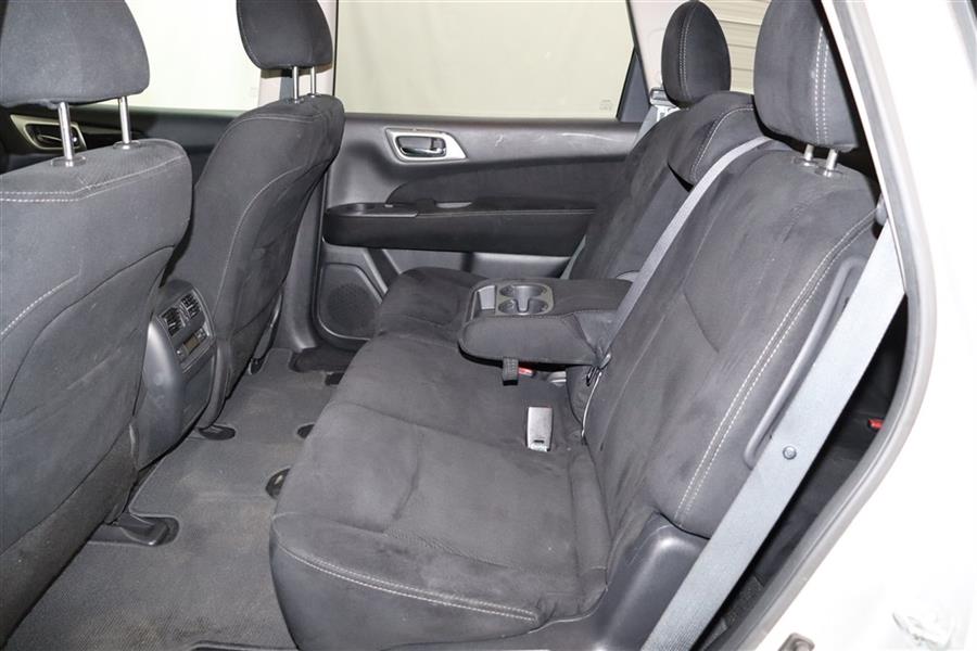 Used Nissan Pathfinder S 2015 | Fast Track Motors. Paterson, New Jersey Used Nissan Pathfinder S 2015 | Fast Track Motors. Paterson, New Jersey