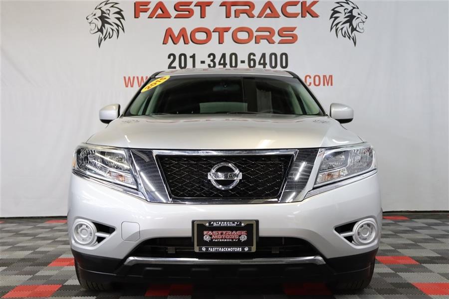Used Nissan Pathfinder S 2015 | Fast Track Motors. Paterson, New Jersey Used Nissan Pathfinder S 2015 | Fast Track Motors. Paterson, New Jersey