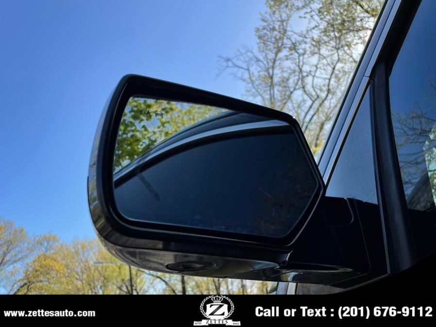 2016 GMC Yukon 4WD 4dr SLT, available for sale in Jersey City, New Jersey | Zettes Auto Mall. Jersey City, New Jersey 2016 GMC Yukon 4WD 4dr SLT, available for sale in Jersey City, New Jersey | Zettes Auto Mall. Jersey City, New Jersey