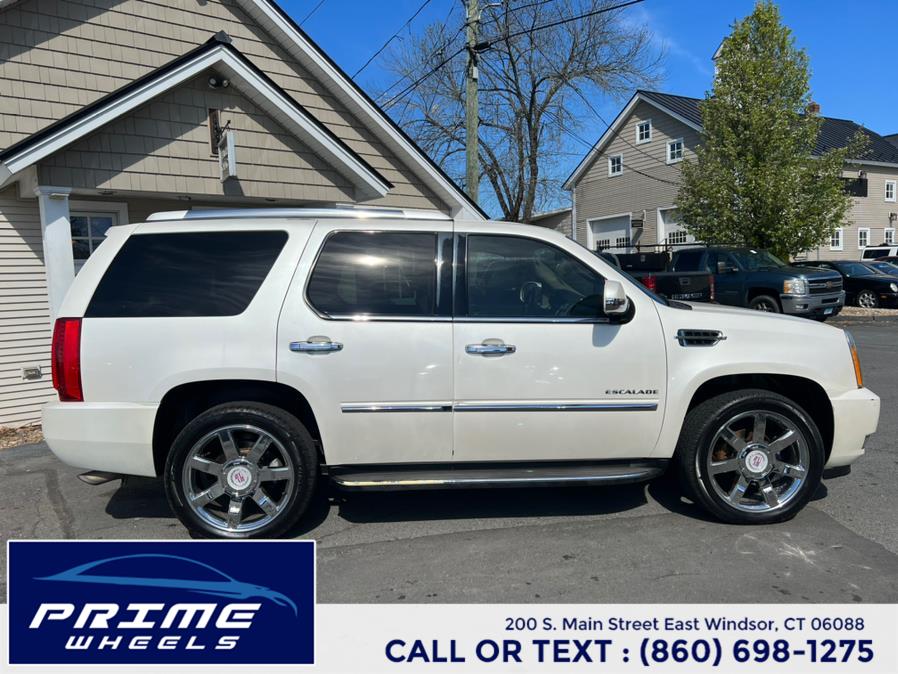 Used Cadillac Escalade AWD 4dr Luxury 2011 | Prime Wheels. East Windsor, Connecticut Used Cadillac Escalade AWD 4dr Luxury 2011 | Prime Wheels. East Windsor, Connecticut