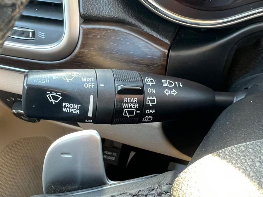 2014 Jeep Grand Cherokee 4WD 4dr Limited, available for sale in Linden, New Jersey | Champion Auto Sales. Linden, New Jersey 2014 Jeep Grand Cherokee 4WD 4dr Limited, available for sale in Linden, New Jersey | Champion Auto Sales. Linden, New Jersey