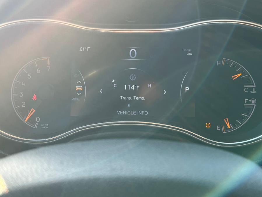 2014 Jeep Grand Cherokee 4WD 4dr Limited, available for sale in Linden, New Jersey | Champion Auto Sales. Linden, New Jersey 2014 Jeep Grand Cherokee 4WD 4dr Limited, available for sale in Linden, New Jersey | Champion Auto Sales. Linden, New Jersey