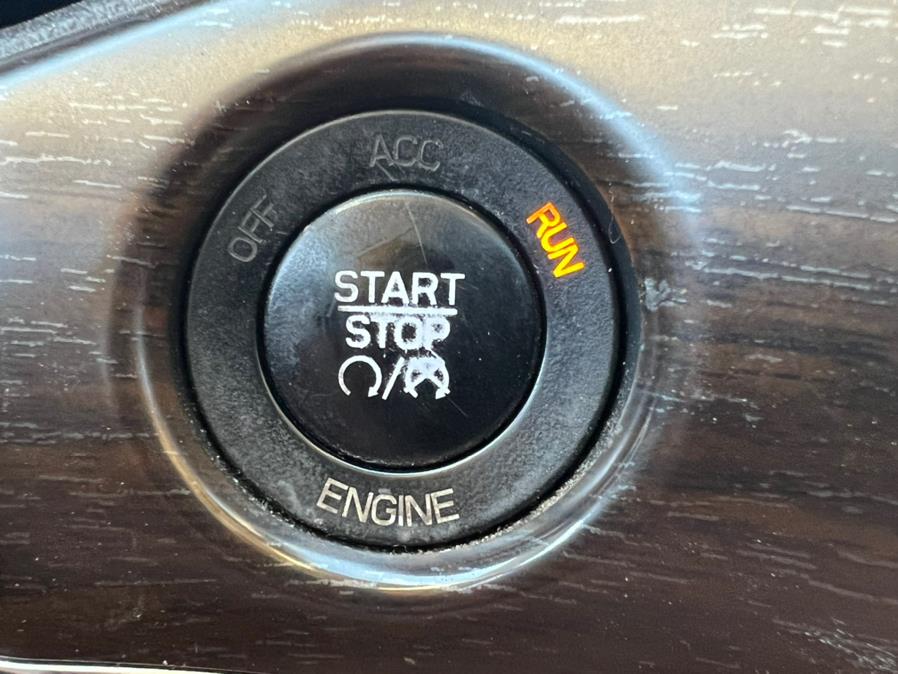 2014 Jeep Grand Cherokee 4WD 4dr Limited, available for sale in Linden, New Jersey | Champion Auto Sales. Linden, New Jersey 2014 Jeep Grand Cherokee 4WD 4dr Limited, available for sale in Linden, New Jersey | Champion Auto Sales. Linden, New Jersey