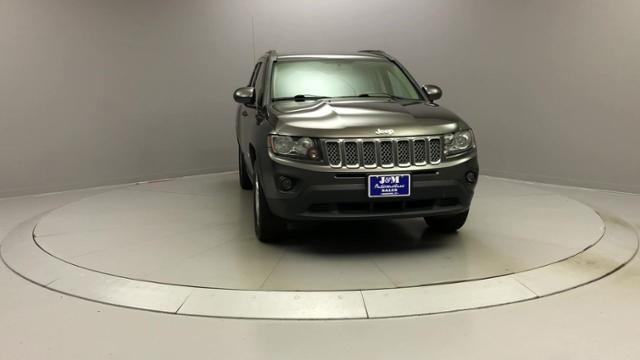Used Jeep Compass 4WD 4dr Latitude 2014 | J&M Automotive Sls&Svc LLC. Naugatuck, Connecticut Used Jeep Compass 4WD 4dr Latitude 2014 | J&M Automotive Sls&Svc LLC. Naugatuck, Connecticut