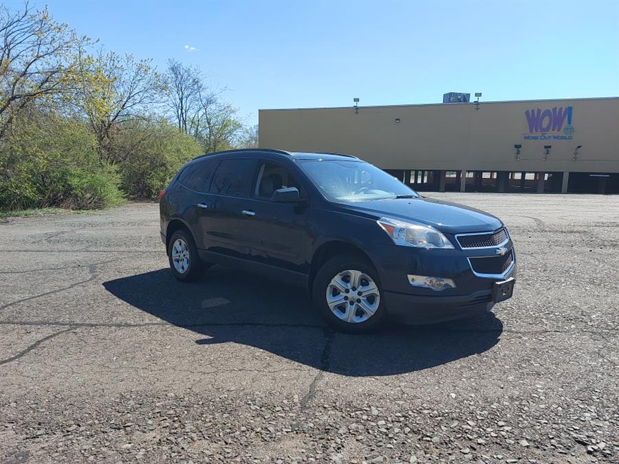 2012 Chevrolet Traverse AWD 4dr LS, available for sale in West Hartford, Connecticut | Chadrad Motors llc. West Hartford, Connecticut 2012 Chevrolet Traverse AWD 4dr LS, available for sale in West Hartford, Connecticut | Chadrad Motors llc. West Hartford, Connecticut