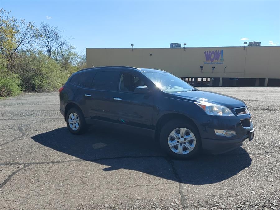 2012 Chevrolet Traverse AWD 4dr LS, available for sale in West Hartford, Connecticut | Chadrad Motors llc. West Hartford, Connecticut 2012 Chevrolet Traverse AWD 4dr LS, available for sale in West Hartford, Connecticut | Chadrad Motors llc. West Hartford, Connecticut