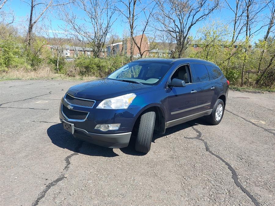 2012 Chevrolet Traverse AWD 4dr LS, available for sale in West Hartford, CT