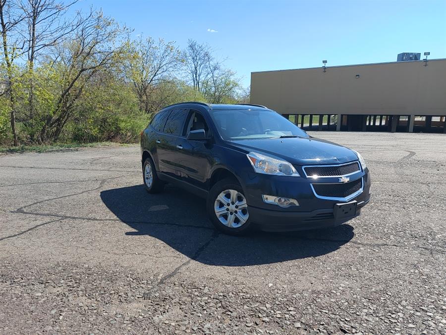 2012 Chevrolet Traverse AWD 4dr LS, available for sale in West Hartford, Connecticut | Chadrad Motors llc. West Hartford, Connecticut 2012 Chevrolet Traverse AWD 4dr LS, available for sale in West Hartford, Connecticut | Chadrad Motors llc. West Hartford, Connecticut