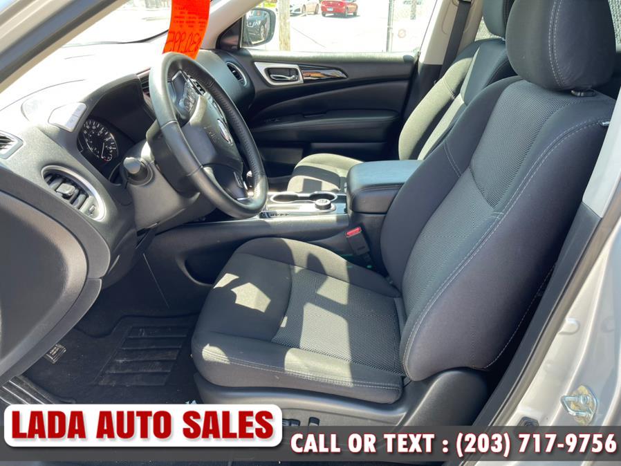 Used Nissan Pathfinder 4x4 SV 2020 | Lada Auto Sales. Bridgeport, Connecticut