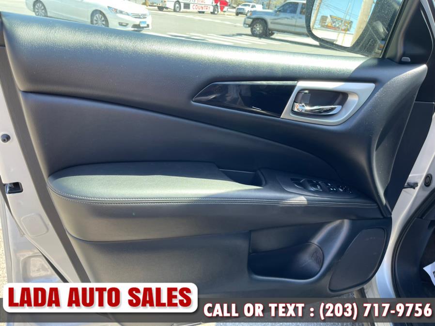 Used Nissan Pathfinder 4x4 SV 2020 | Lada Auto Sales. Bridgeport, Connecticut