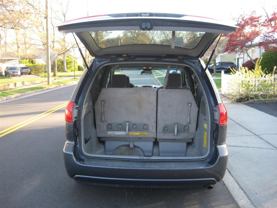 2007 Toyota Sienna LE 7 Passenger 4dr Mini Van, available for sale in Massapequa, New York | Rite Choice Auto Inc.. Massapequa, New York 2007 Toyota Sienna LE 7 Passenger 4dr Mini Van, available for sale in Massapequa, New York | Rite Choice Auto Inc.. Massapequa, New York