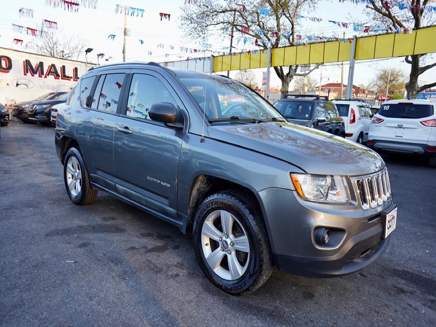 Used Jeep Compass 4WD 4dr Latitude 2011 | Advanced Auto Mall. Bronx, New York Used Jeep Compass 4WD 4dr Latitude 2011 | Advanced Auto Mall. Bronx, New York