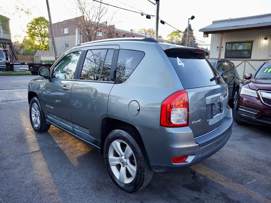 Used Jeep Compass 4WD 4dr Latitude 2011 | Advanced Auto Mall. Bronx, New York Used Jeep Compass 4WD 4dr Latitude 2011 | Advanced Auto Mall. Bronx, New York