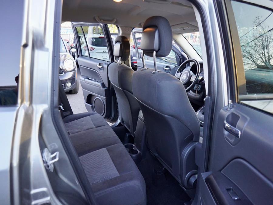 Used Jeep Compass 4WD 4dr Latitude 2011 | Advanced Auto Mall. Bronx, New York Used Jeep Compass 4WD 4dr Latitude 2011 | Advanced Auto Mall. Bronx, New York