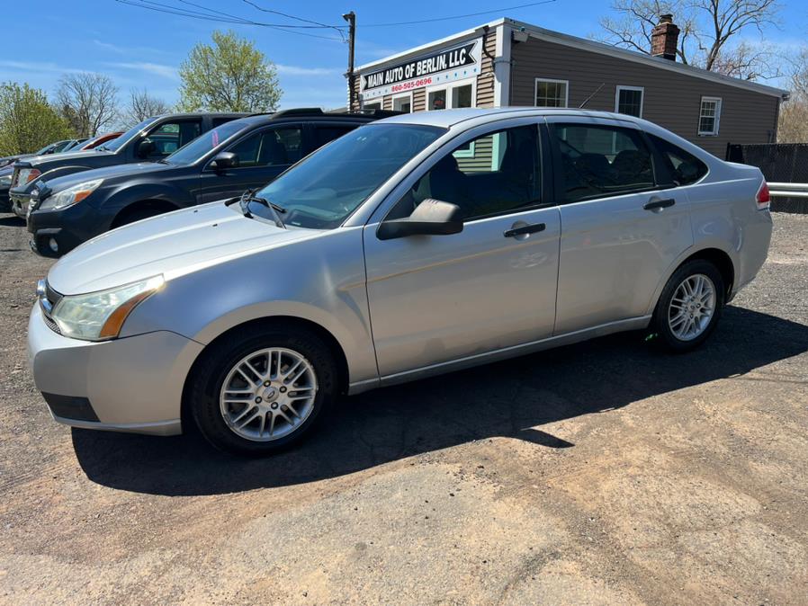2009 Ford Focus 4dr Sdn SE, available for sale in Berlin, Connecticut | Main Auto of Berlin. Berlin, Connecticut 2009 Ford Focus 4dr Sdn SE, available for sale in Berlin, Connecticut | Main Auto of Berlin. Berlin, Connecticut