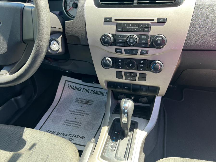 2009 Ford Focus 4dr Sdn SE, available for sale in Berlin, Connecticut | Main Auto of Berlin. Berlin, Connecticut 2009 Ford Focus 4dr Sdn SE, available for sale in Berlin, Connecticut | Main Auto of Berlin. Berlin, Connecticut