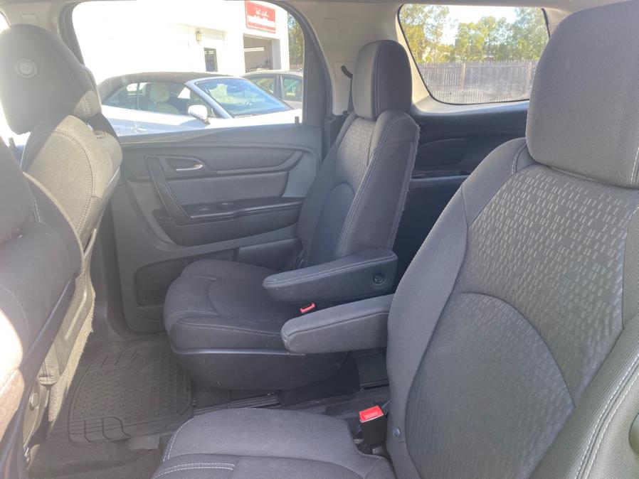2016 GMC Acadia AWD 4dr SLE w/SLE-2, available for sale in Agawam, Massachusetts | Malkoon Motors. Agawam, Massachusetts 2016 GMC Acadia AWD 4dr SLE w/SLE-2, available for sale in Agawam, Massachusetts | Malkoon Motors. Agawam, Massachusetts