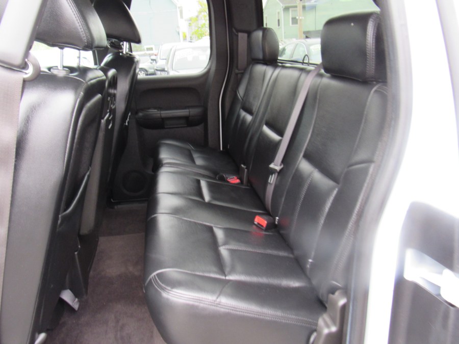 Used GMC Sierra 1500 SLE 2012 | Hilario's Auto Sales Inc.. Worcester, Massachusetts Used GMC Sierra 1500 SLE 2012 | Hilario's Auto Sales Inc.. Worcester, Massachusetts