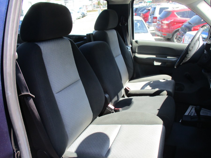 Used Chevrolet Silverado 2500HD 4WD Reg Cab 133" Work Truck 2009 | Cos Central Auto. Meriden, Connecticut Used Chevrolet Silverado 2500HD 4WD Reg Cab 133" Work Truck 2009 | Cos Central Auto. Meriden, Connecticut