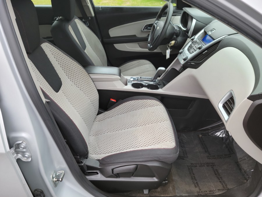 2010 Chevrolet Equinox AWD 4dr LS, available for sale in East Windsor, Connecticut | Toro Auto. East Windsor, Connecticut 2010 Chevrolet Equinox AWD 4dr LS, available for sale in East Windsor, Connecticut | Toro Auto. East Windsor, Connecticut